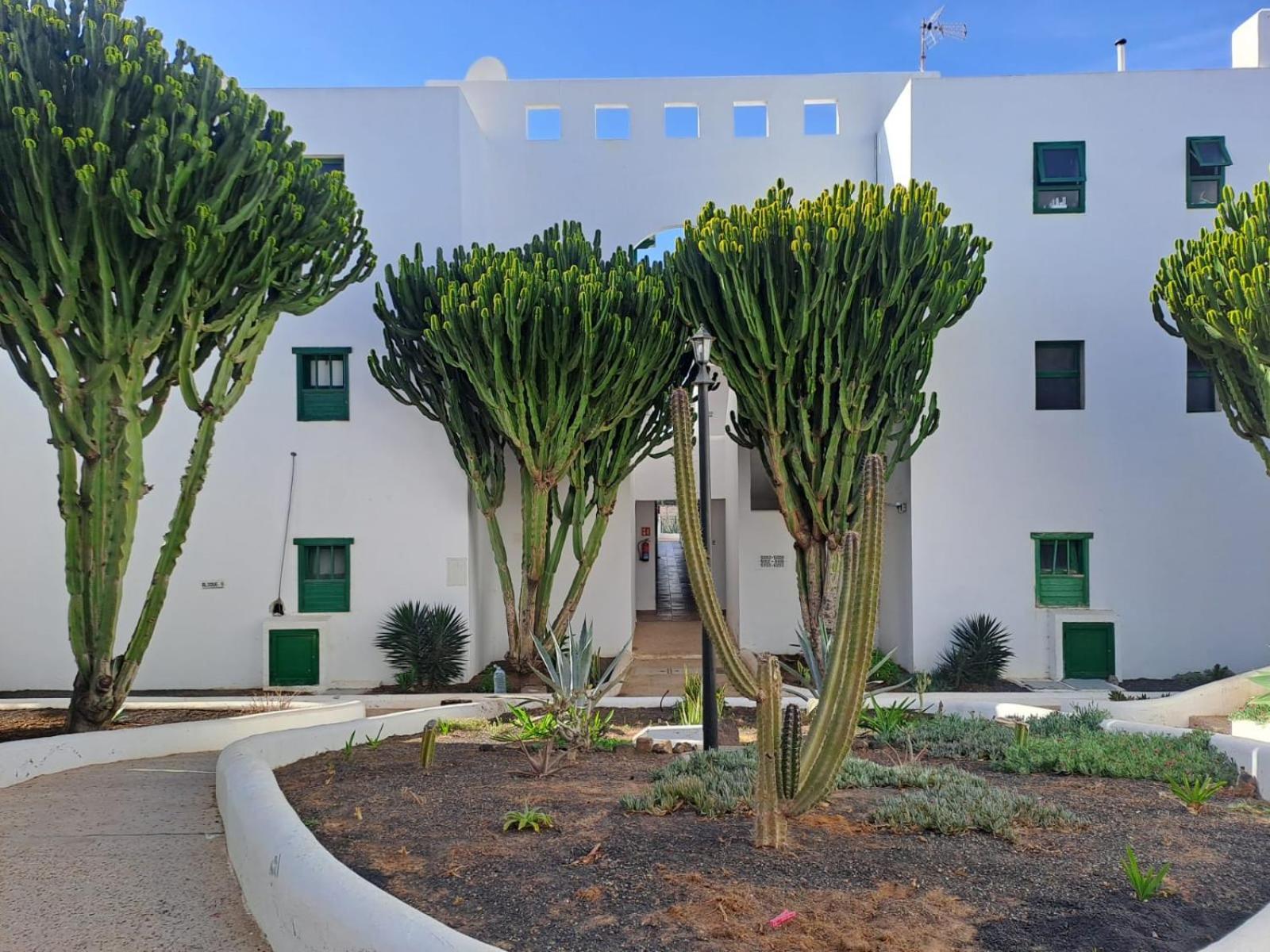 Azul Tuscan Playa Y Piscina Costa Teguise Eksteriør bilde