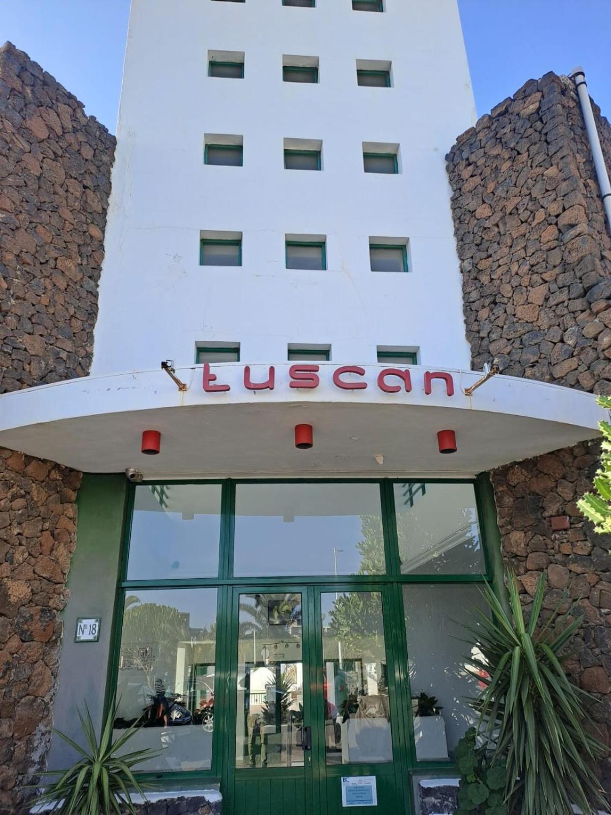 Azul Tuscan Playa Y Piscina Costa Teguise Eksteriør bilde